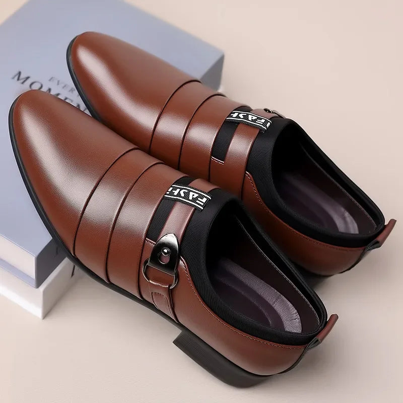 2025 New Men's Formal Shoes Plus Size Moccasins Pointed Toe Man Leather Shoe Classic Wedding Shoes Office Business Casual Shoes Brown men shoes