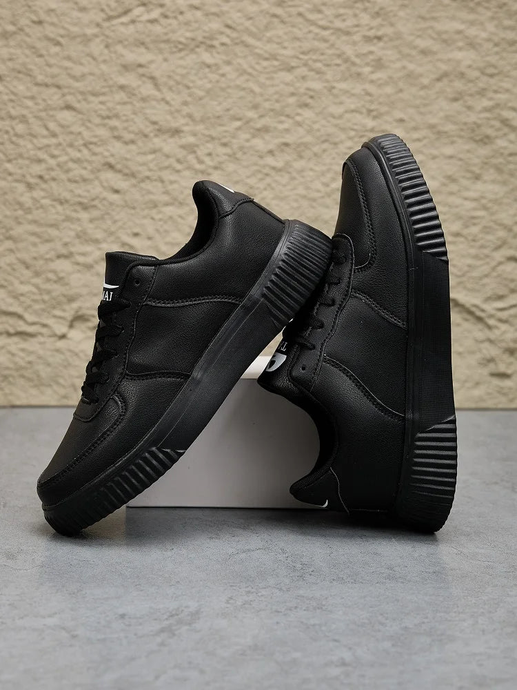 Unisex Sneakers Fashion Skateboard Shoes Lightweight Casual Sneaker Outdoor Walking Shoes Couples Footwear Classic Black White