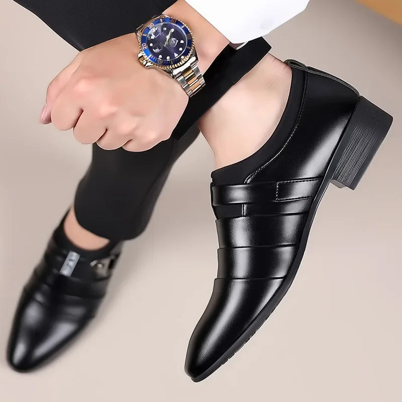 2025 New Men's Formal Shoes Plus Size Moccasins Pointed Toe Man Leather Shoe Classic Wedding Shoes Office Business Casual Shoes