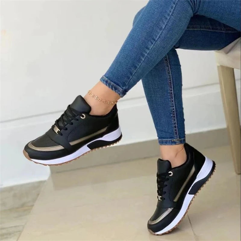 2025 Women's Mesh Sneakers Patchwork Lace Up Flat Shoes for Women Lightweight Female Shoes Classic Versatile Zapatillas De Mujer