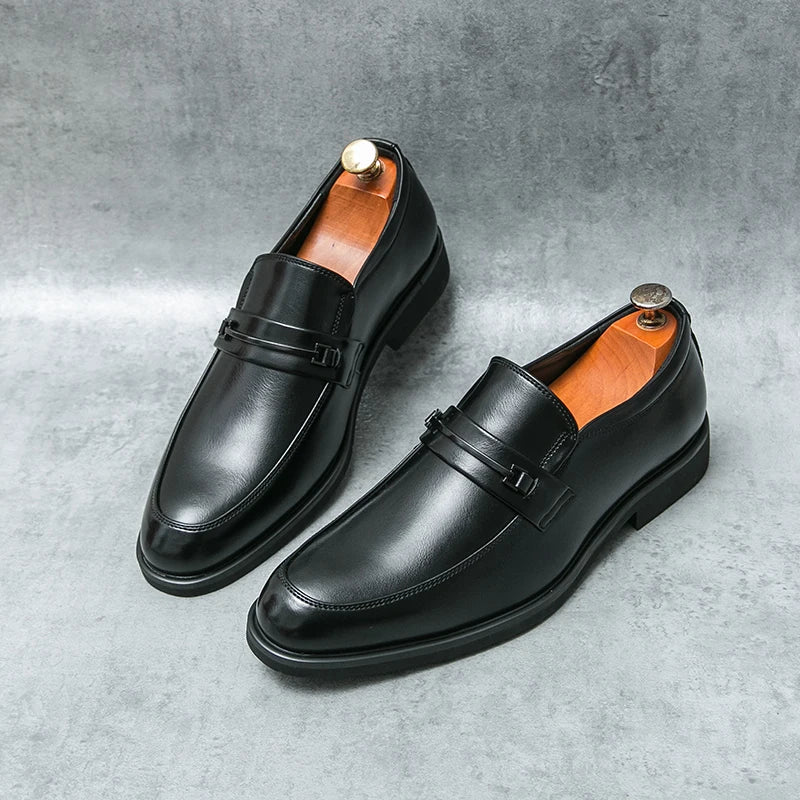 Men's Formal Leather Shoes Classic Style Slip On Loafers Round Toe Breathable Non-Slip Business Dress Wedding Office Casual Shos